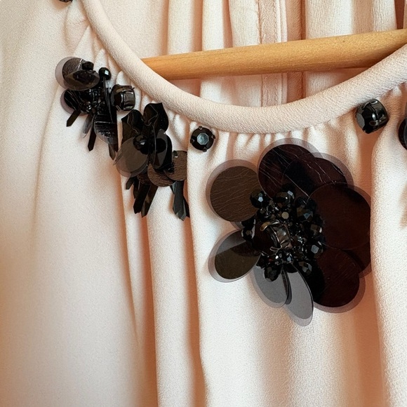 Kate Spade Embellished Crepe Top Blouse Medium Pink Champagne - Picture 7 of 16